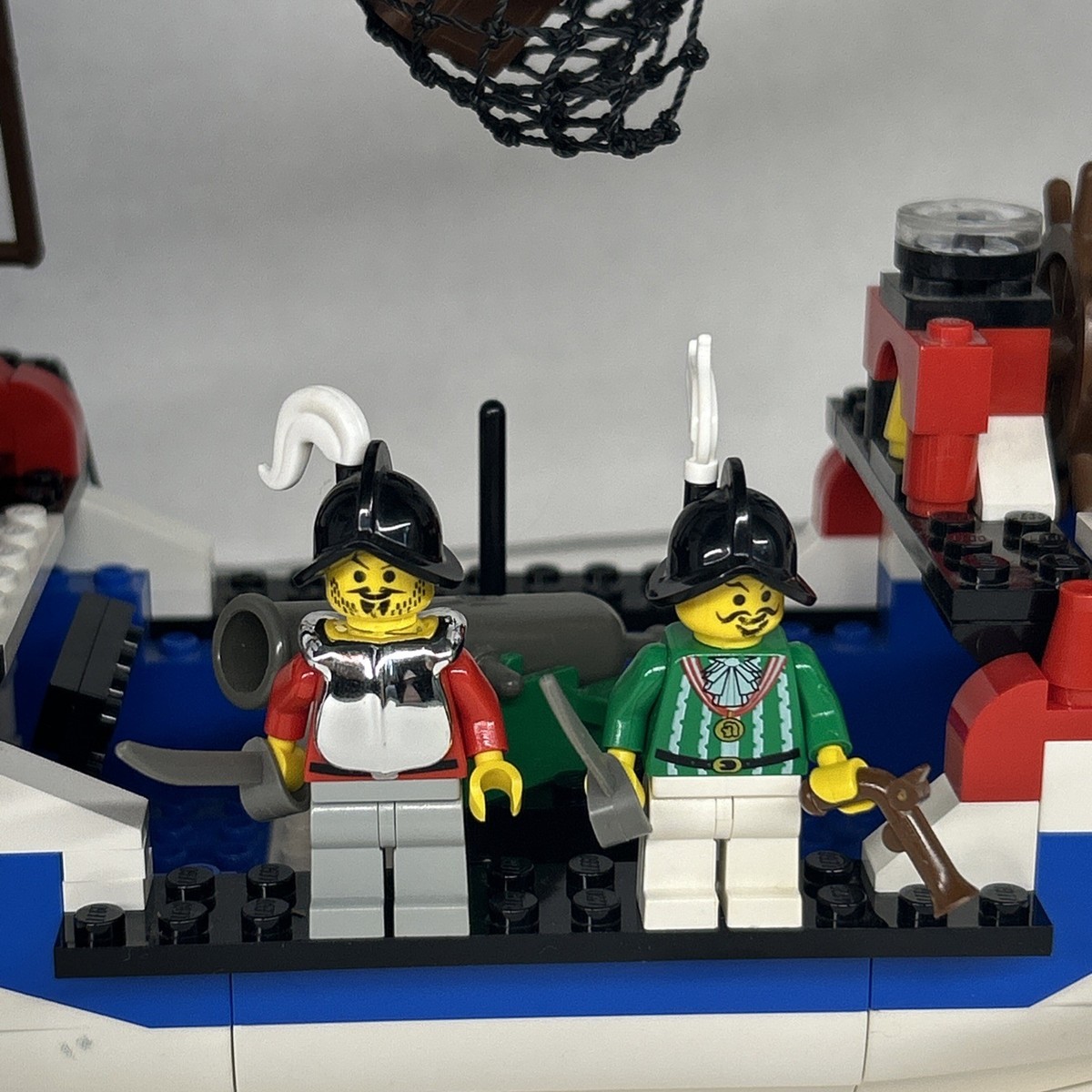 Vintage LEGO Pirates: Armada Flagship 6280 99% Complete With