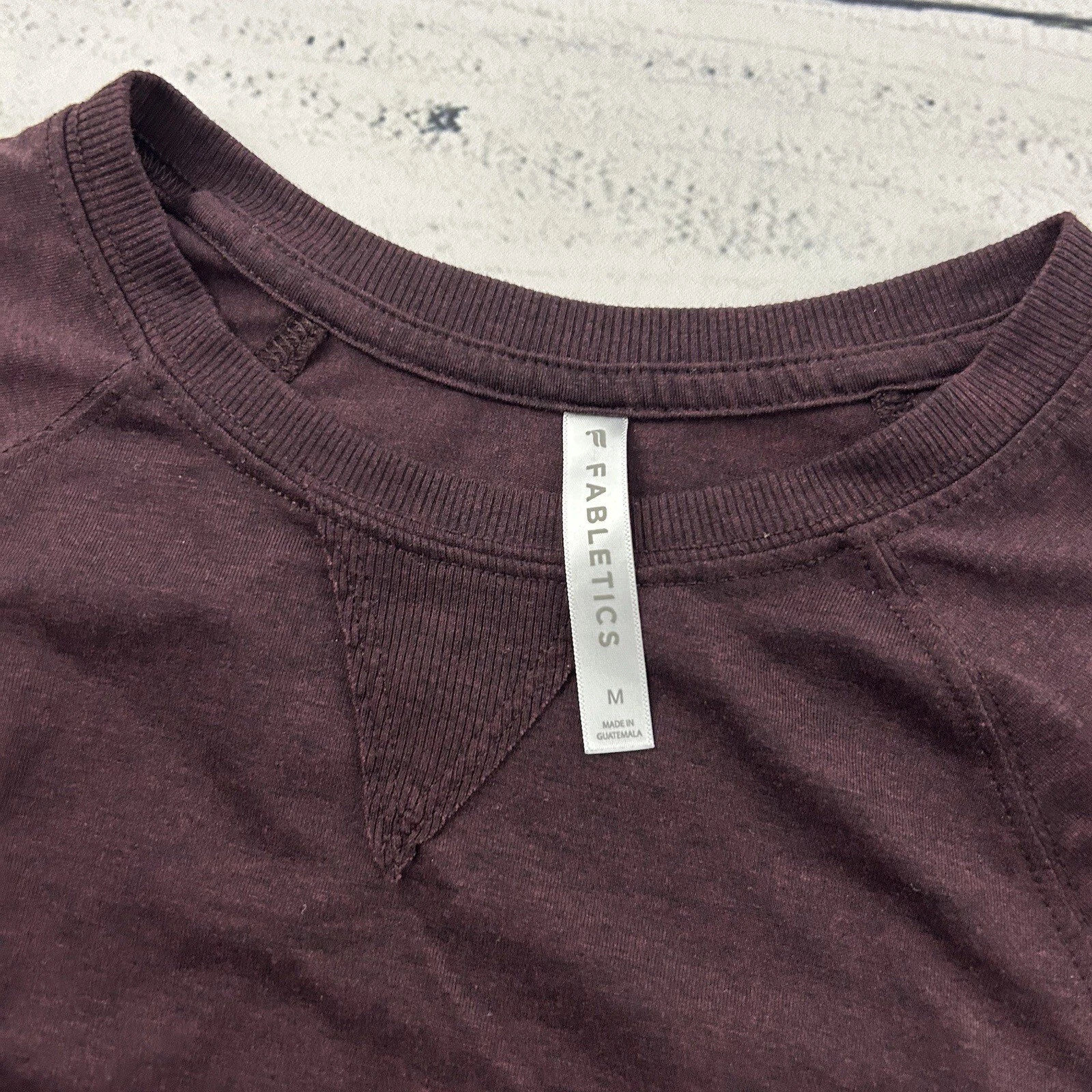 fabletics short sleeve cropped athletic shirt