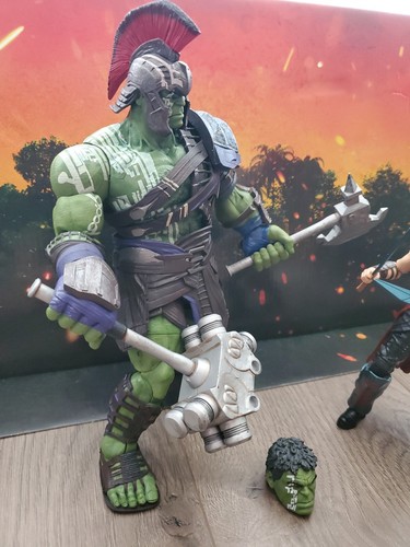 Diamond Select Gladiator Hulk Marvel Legends Thor Ragnarok 10” Open Great Cond. - Picture 3 of 13