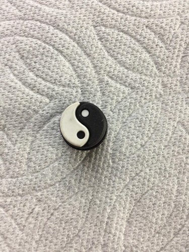 YIN & YANG JIBBITZ SIGNO DE PAZ JIBBITZ SMILEY JIBBITZ ZAPATO ARCO IRIS PAZ ENCANTO - Imagen 3 de 7