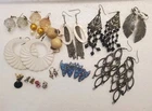 Vintage Lot Of 15 Pairs Dangle And Stud Earrings Estate Costume Jewelry