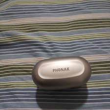 Phonak Hearing Aid Charger Case Go Rechargeable Charging Case Silver/Green