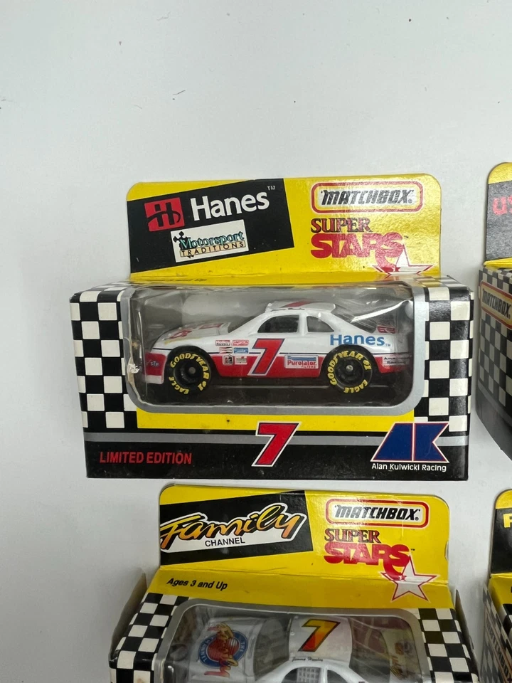 MATCHBOX SUPERSTARS LOT OF 9 NASCAR 1/64 SCALE RACE CARS NEW MOC - Image 2 of 4