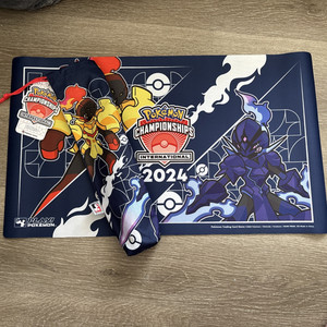 【海外正規品】　NAIC　2024 未来　プレイマット Pokemon Naic 2024 | eBay