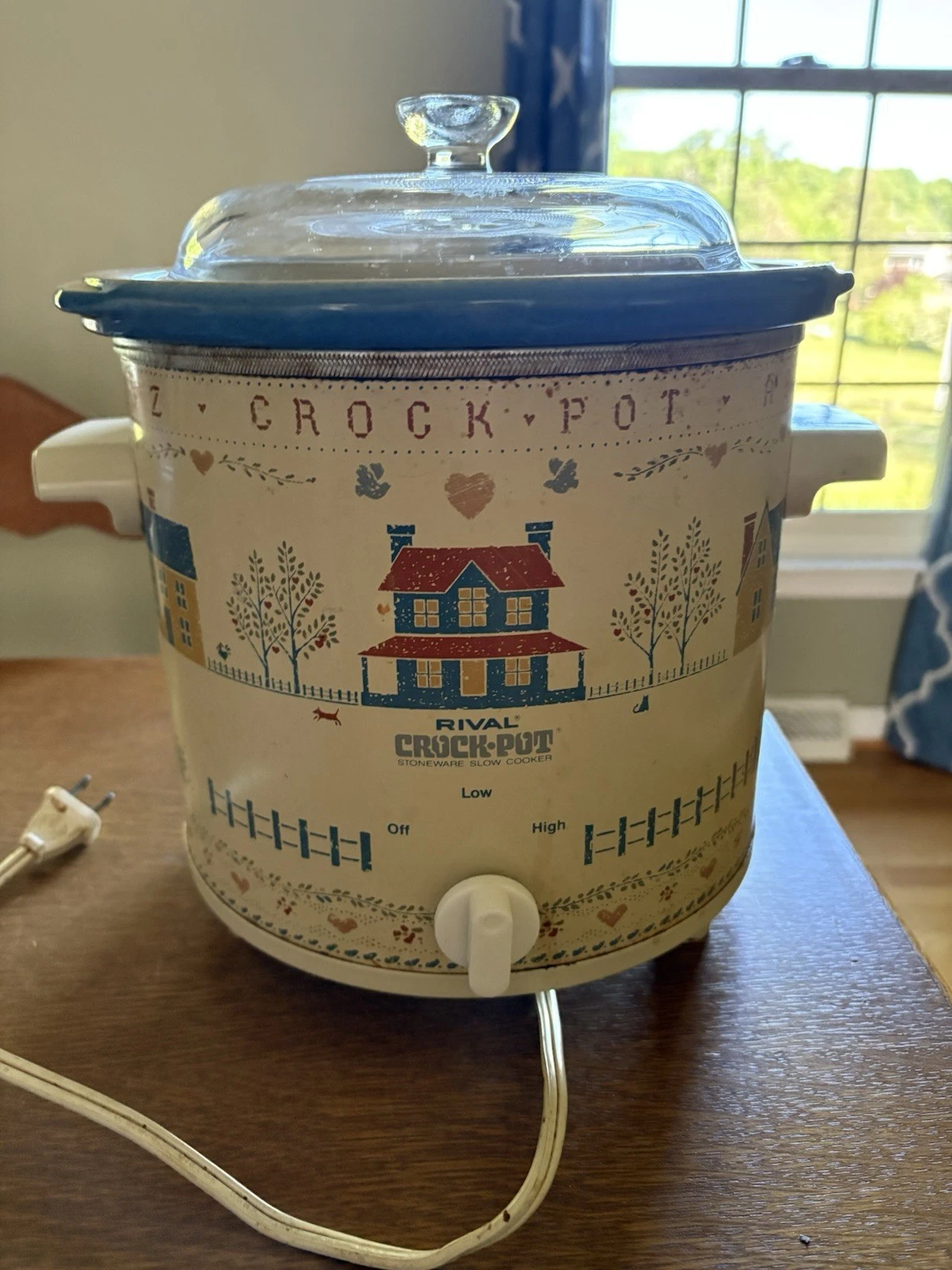 Vintage heartland inspired rival crockpot