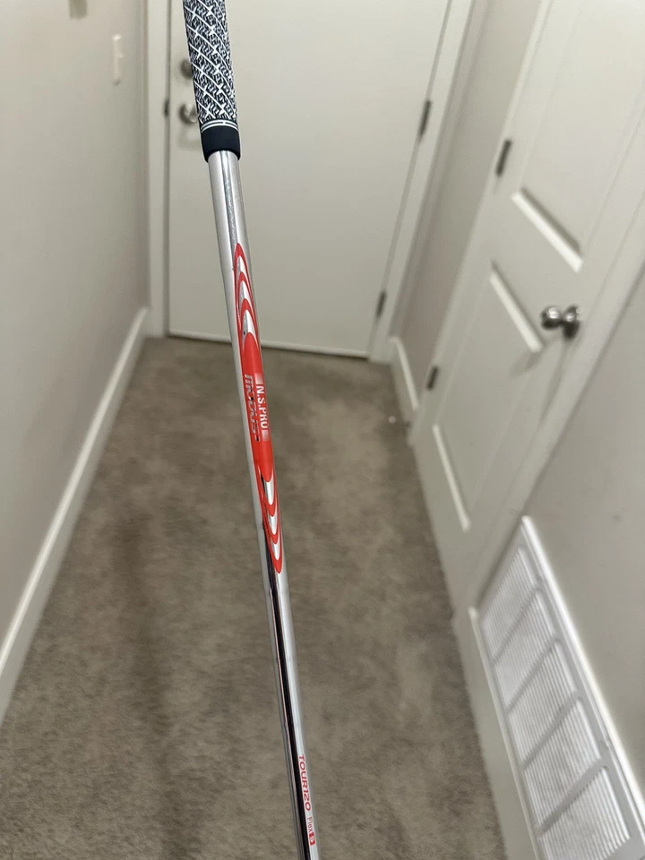 TaylorMade MG4 Chrome SB 46* Pitching Wedge NS Pro Modus stiff shaft  - Image 2 of 4