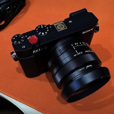 Shutter Release Button for Sony RX1RIII RX1RII RX10 I II III IV Red Concave