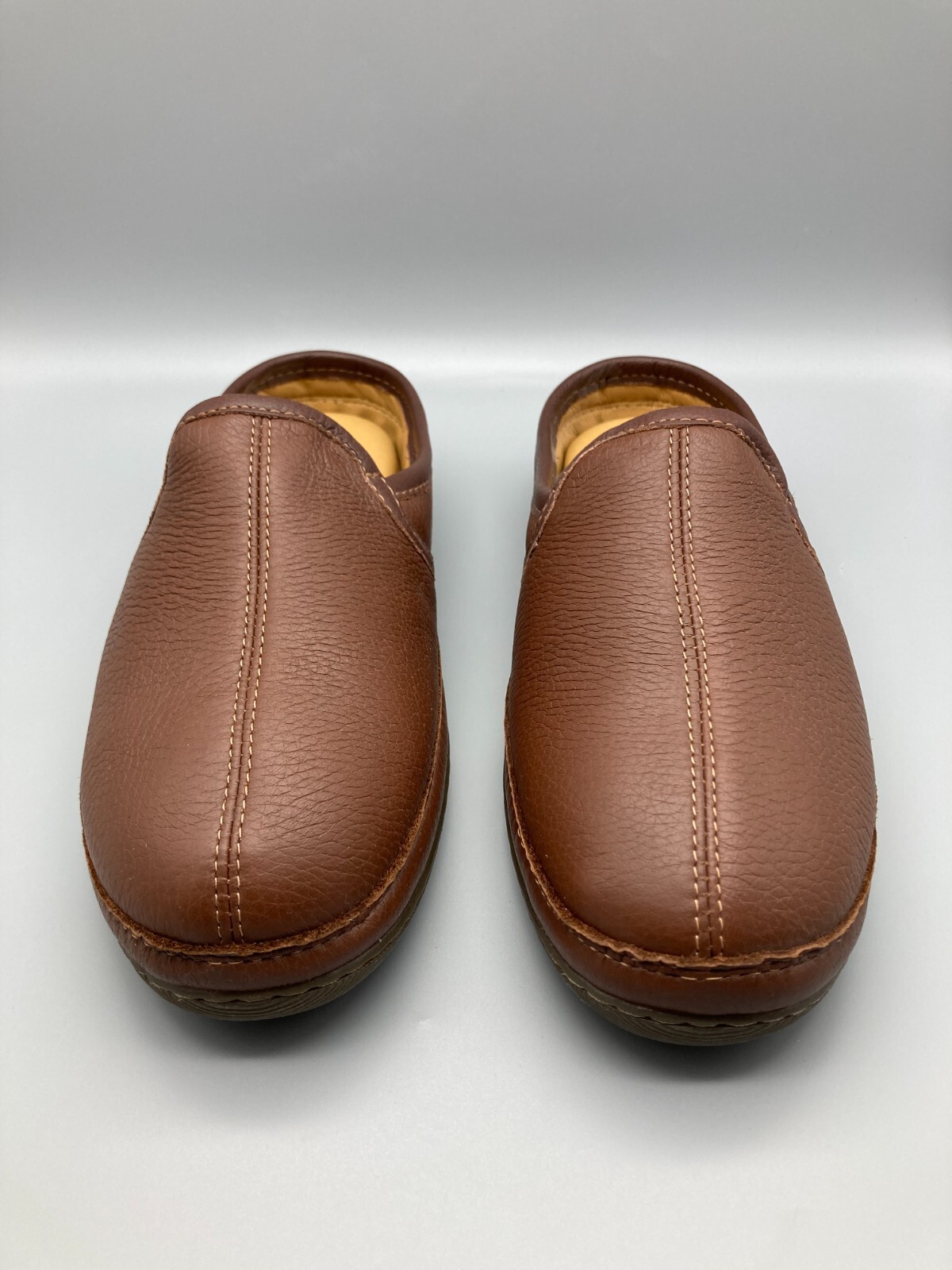 LL Bean Men's Shoes Size 10 Elkhide Slipper Scuffs Brown Leather Slip