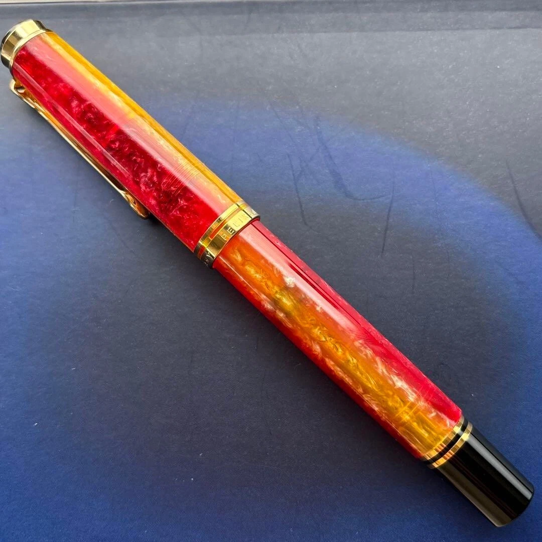 Pelikan M620 City Series Shanghai 18C Fountain Pen F Nib Rare 2004