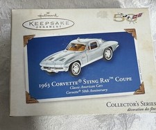 Hallmark Ornament 1963 CORVETTE STING RAY COUPE 50th Anniversary 13th Car 2003