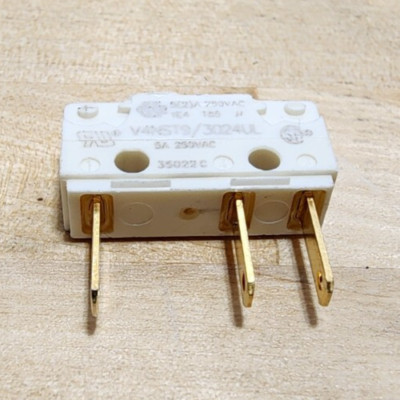 Burgess V4NS Snap-Action Microswitch Lever Switch 5A 250VAC (Lot of 13)