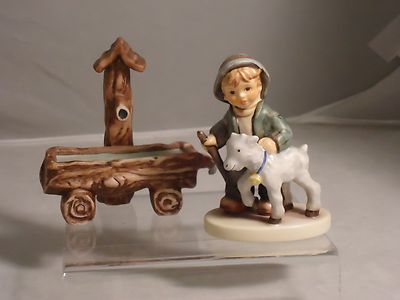 HUMMEL, SHEPHERD'S APPRENTICE W/ WATER TROUGH, RETIRED, #2226, MIB