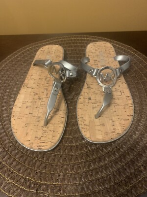 Michael Kors Women Sandal Size 7 Silver MK Charm Gray Jelly Thong Slide FlipFlop