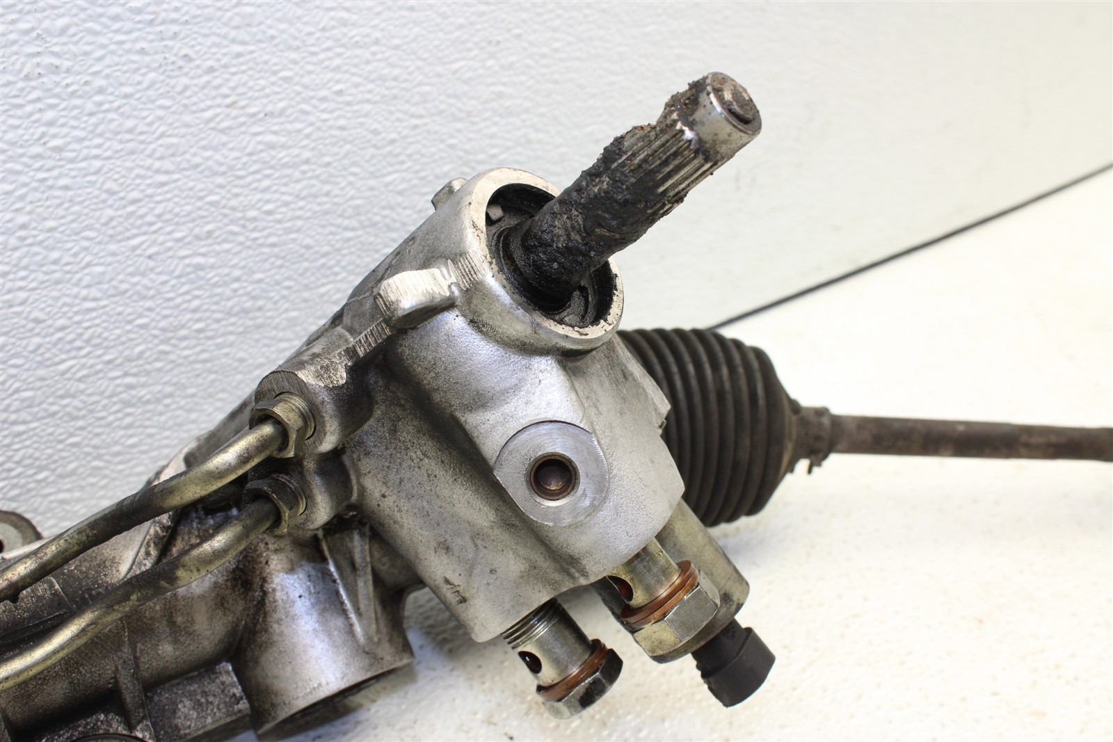 2013 Maserati GranTurismo Power Steering Rack Pinion Gear 08-13