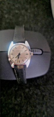 Kienzle 17 Jewels   - elegante Vintage  Damenuhr - Handaufzug  - Werk läuft