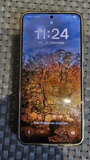 Samsung Galaxy S22 Handy