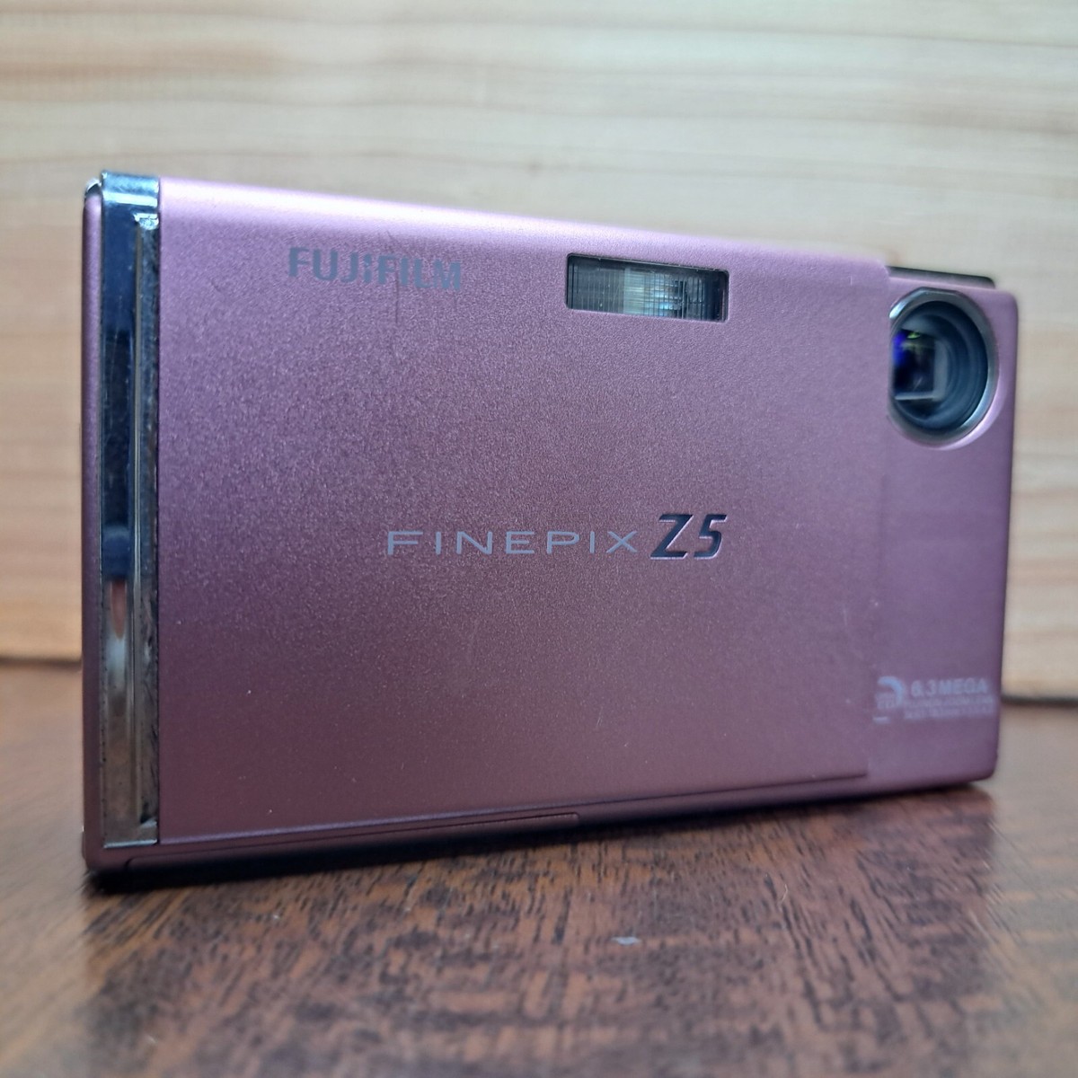 美品] Fujifilm FinePix Z5fd ピンク 6.3メガピクセル 【公式通販】
