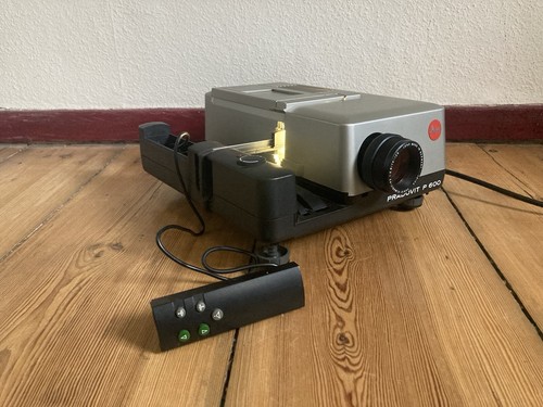 Diaprojektor Leica PRADOVIT P 600 VARIO-ELMARIT-P2 1:2,8/70-120 24V 250W - Bild 2 von 15