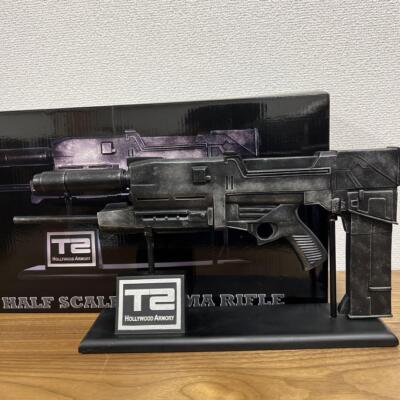 Terminator 2 Half Scale Plasma Rifle 1/2 Scale Statue