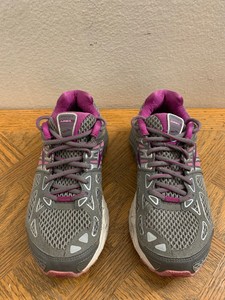 brooks ariel 14