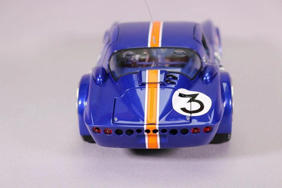 LA073 EXOTO RLG18025 Voiture 1/18 Chevrolet corvette grand sport #3 Sebring 1964 - Photo 4/4