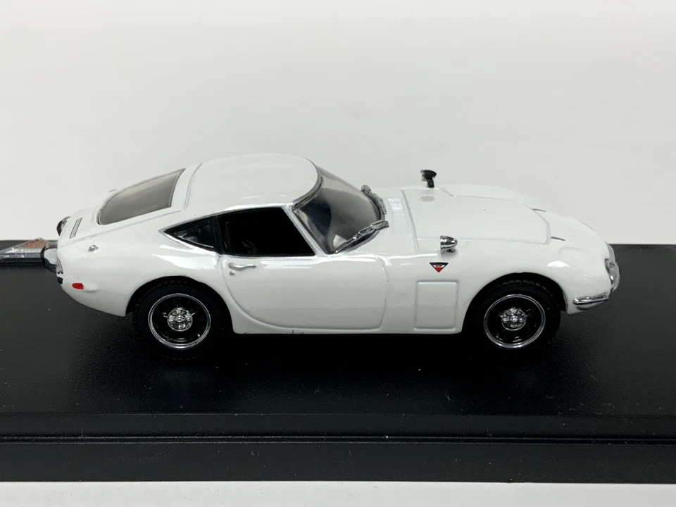 1/43 Kyosho Toyota 2000 GT de 1968 en blanco 03031W CF063 Foto 3 de 4