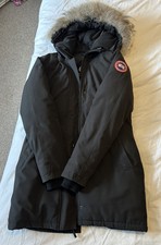 Canada Goose Long Coat Women Medium