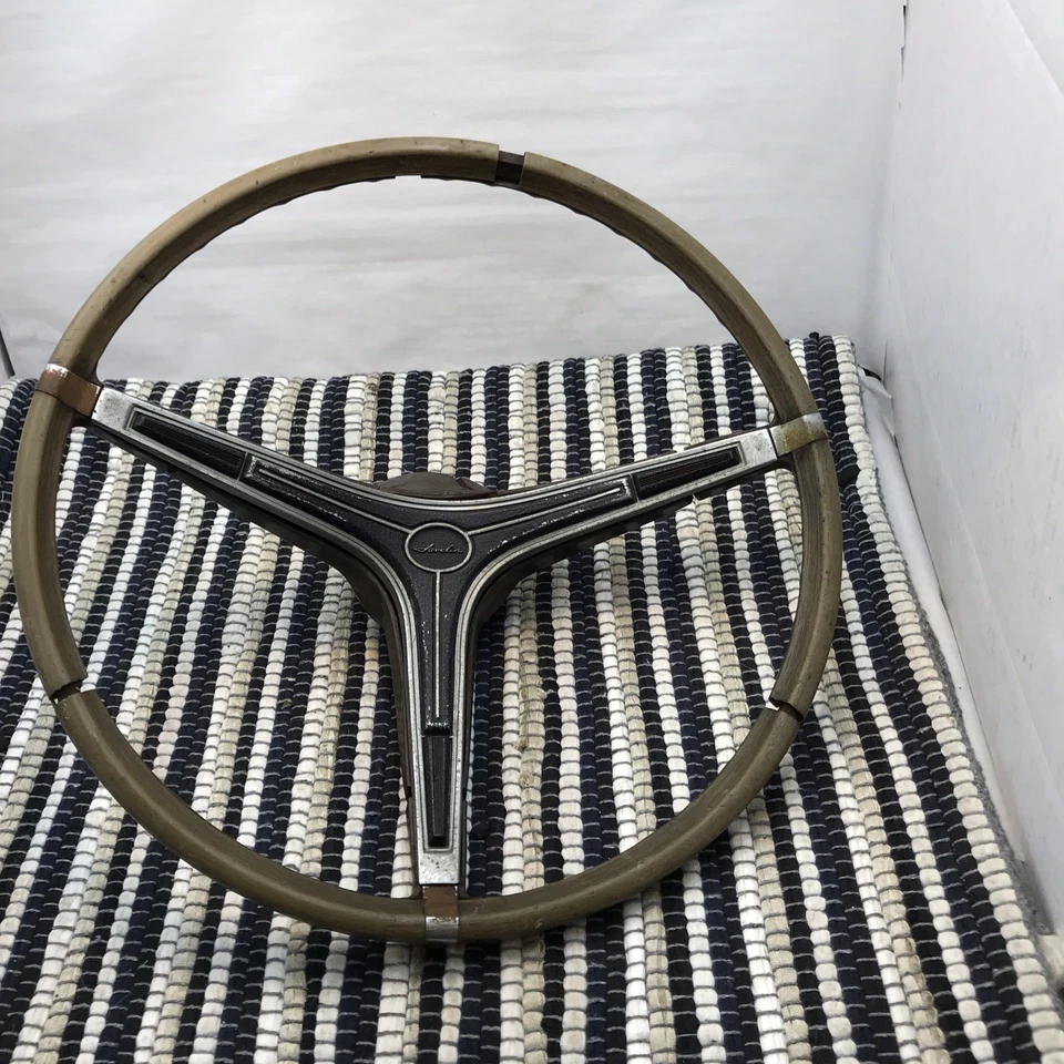 1967 1968 1969 AMC Javelin Steering Wheel Woodgrain Rim Trim 3 Spoke Horn Center - Image 2 of 4