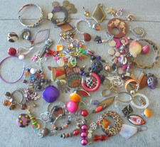 Konvolut Ohrringe Schmuck einzeln rot,lila,rosa,... zum Basteln o.ä. Nr. 6018