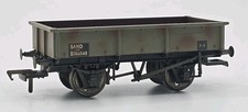 37-353A Bachmann OO 13T Steel Sand Tippler Wagon B746548 - Factory Weathered