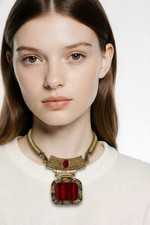 Fashion- Elegance Necklace Set