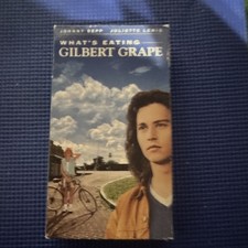 Paramount Whats Eating Gilbert Grape VHS (199...