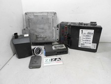Schlüssel ECU Kit Renault Laguna 2.2 110kw 150cv G9TE7 2005 0281011325 820030...