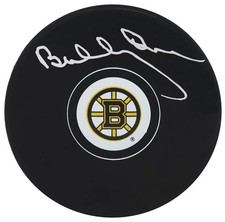 Bobby Orr Signed Boston Bruins Logo Hockey Puck - (Beckett COA) 