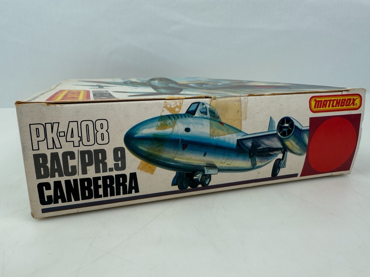 Maquette Avion Matchbox 1/72 - Canberra PR.9 PK-408 - En Grappe (Boîte Usée)