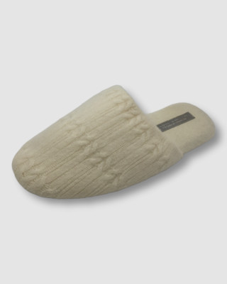 $165 Neiman Marcus Women's White Cashmere Cable Slide Slipper Shoes Size US M