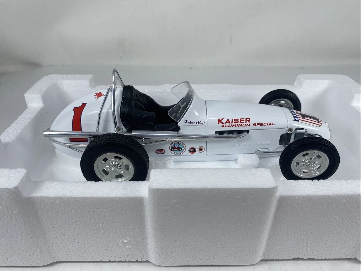 Kaiser 1:18 Scale Diecast & Toy Vehicles for sale | eBay