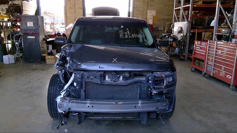 Motor de arranque usado se adapta a: Ford Flex 2018 3,5 grado B Foto 2 de 4