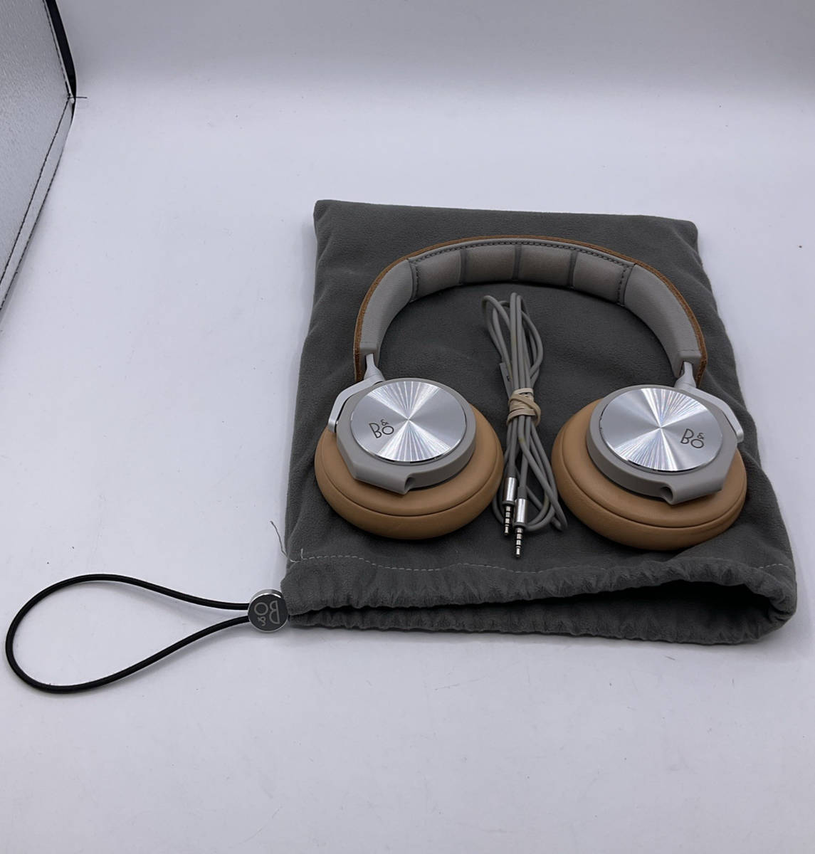 Bang & Olufsen B&O Beoplay H6 Over-Ear Wired Headphones Natural