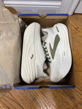 New Brooks Glycerin Max Mens Color Grey/Dusty Olive/Tea Size 8.0 - Free Shipping