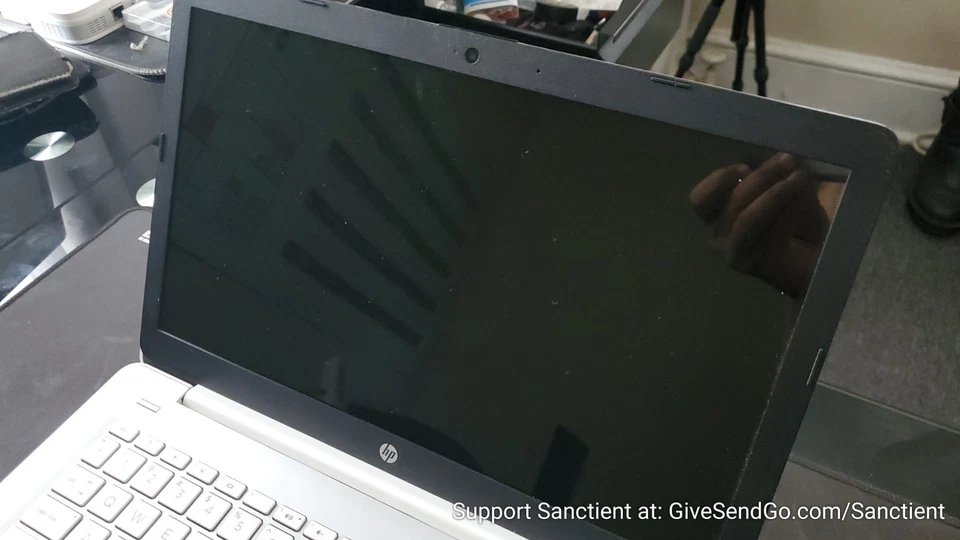 Portátil HACKERS, HP Stream 14-ds0030nr 14 pulgadas (32 GB, AMD A4 doble núcleo, 1,50 GHz Foto 3 de 4