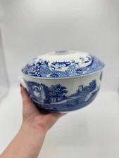 Blue White Porcelain Tureen with Lid Handles Chinoiserie Style 22cm