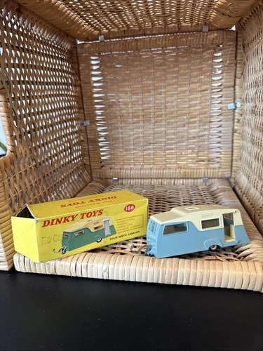 Dinky Toys #188 Cream/Blue Four Berth Caravan with Door, Meccano Vintage