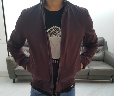 jacket maroon colour