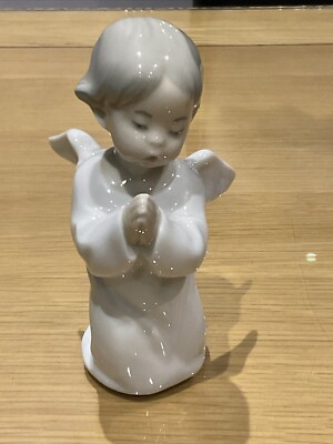 Lladro ''Engel betend'' #4538, glasierte Porzellanfigur, Spanien 1970