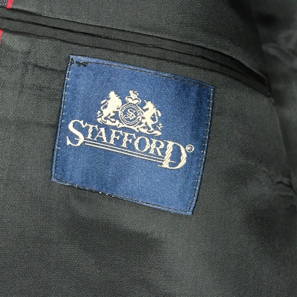 Vtg Stafford 46R 36x32 Slim Blue Herringbone Double Breasted Mens Suit - Image 4 of 4
