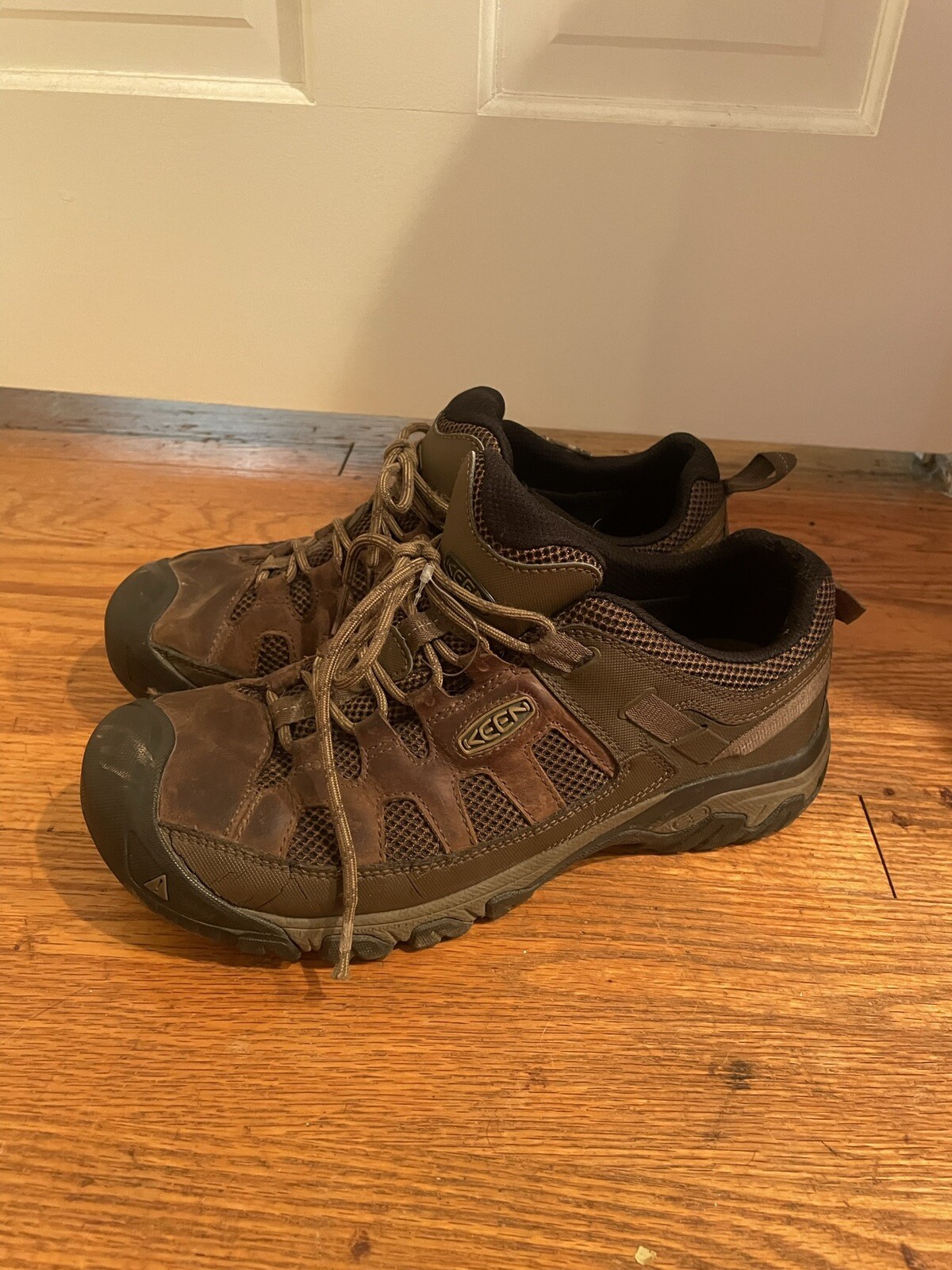 Keen Men's Size 11.5 Targhee Vent 