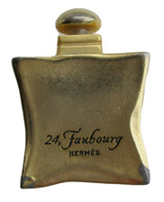 Broche publicitaire flacon Hermes 24 faubourg hermès parfum