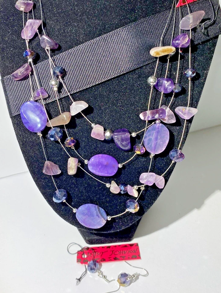 COLLAR BETSEY JOHNSON 4 HEBRAS Y ER TONOS DE ÁGATA PÚRPURA Y CRISTALES PLATA Foto 4 de 4