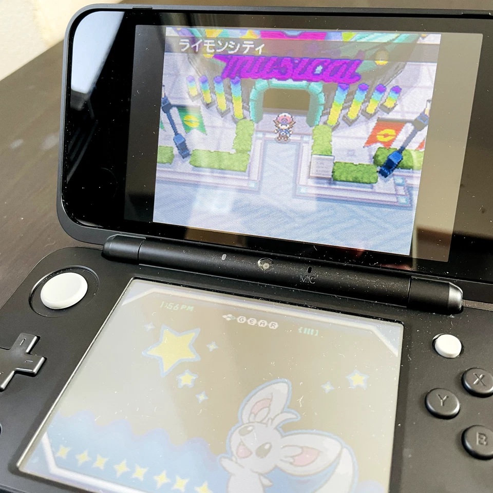 Pokemon White Nintendo DS 2010 Bandai Japanese Ver. TWL-IRAJ-JPN Pocket Monster - Image 4 of 4